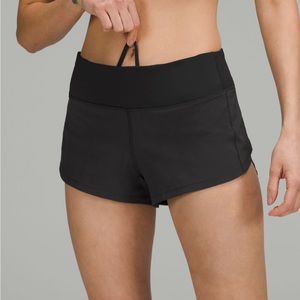 Lululemon speed up low rise shorts 2.5 inch
